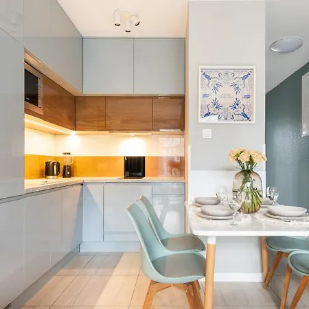 Jaglana With Parking & Apartman