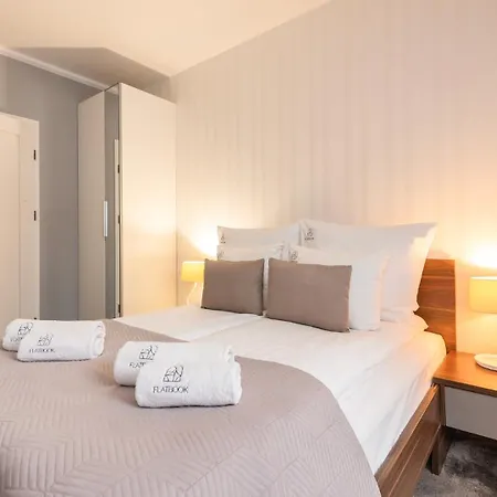 Apartament Jaglana With Parking & *