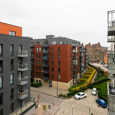 Jaglana With Parking & Apartman