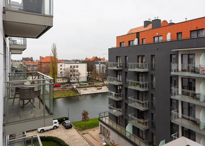 Jaglana With Parking &