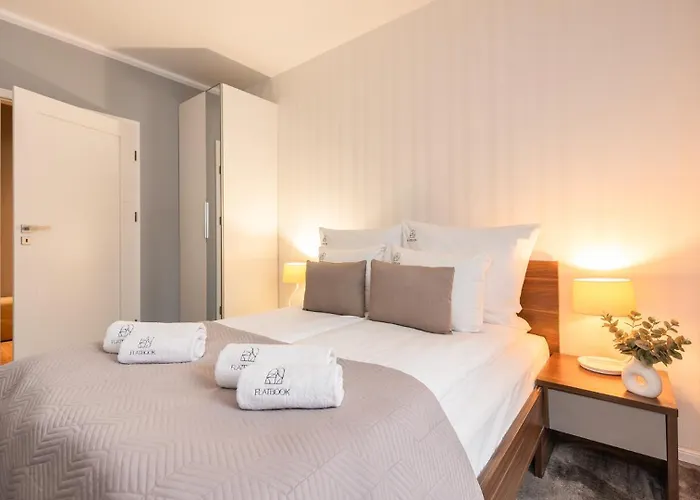 Διαμέρισμα Jaglana With Parking & *