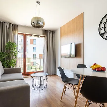 Apartment Jaglana With Parking & Gdansk