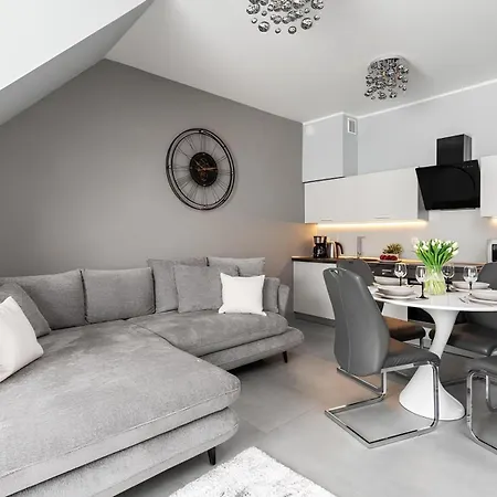 Apartment Jaglana With Parking & Gdansk